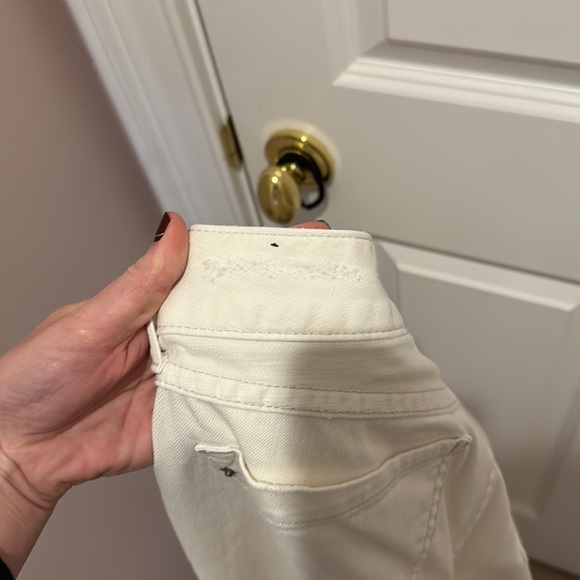 Express barely bootcut jeans in white size 4 - Picture 16 of 17